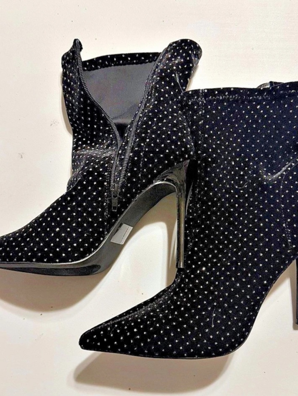 Black Pointed-Toe Stiletto Boots Like New